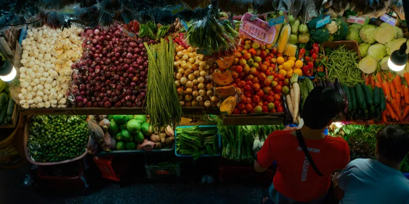 The Shanghai Cook's Secret: Every Strange Ingredient Is Just an Opportunity in Disguise