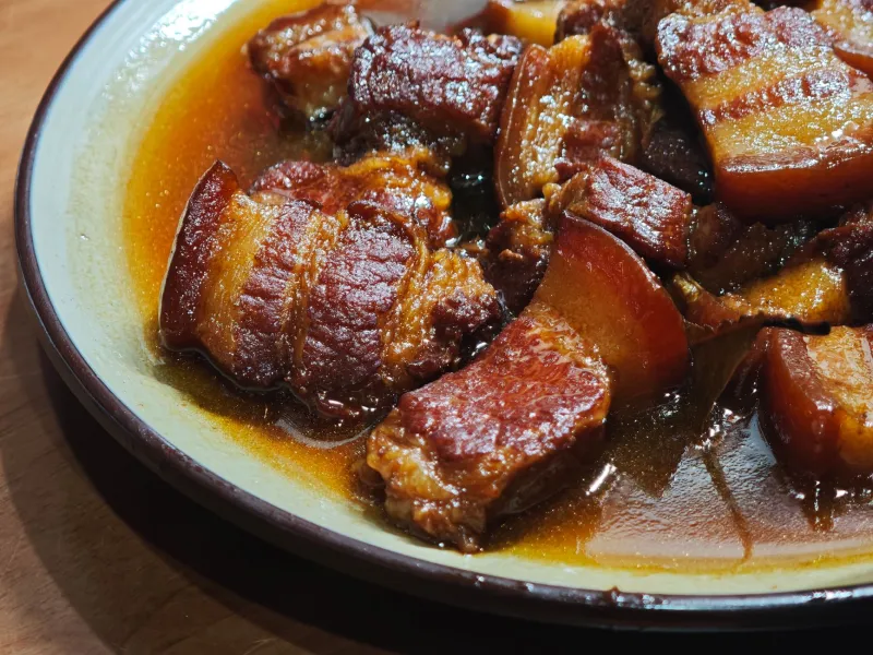 Why Your Slow Cooker Is the Enemy of a Great Braise